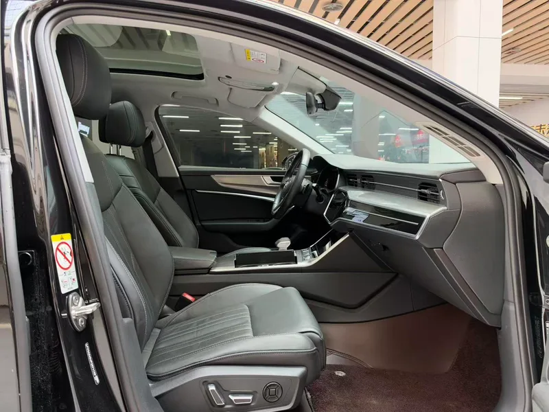 Audi A6L 2023 Restyling 45 TFSI Choose dynamic type interior photo 18