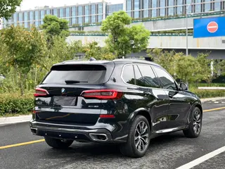 BMW X5 2021 Restyling xDrive30i M Sports suit exterior photo 5 BMW X5 2021 Restyling xDrive30i M Sports suit exterior photo 5