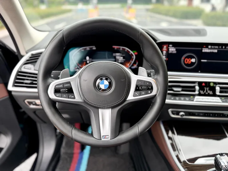 BMW X5 2021 Restyling xDrive30i M Sports suit exterior photo 9 BMW X5 2021 Restyling xDrive30i M Sports suit exterior photo 9