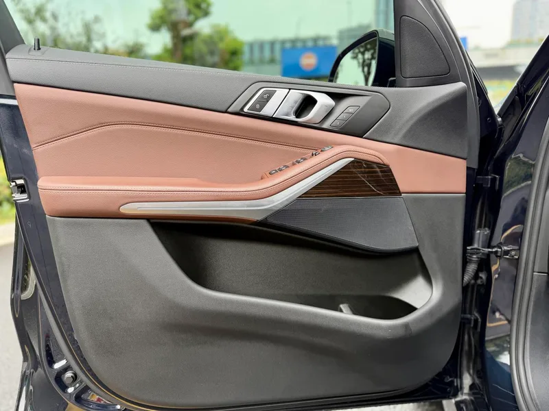 BMW X5 2021 Restyling xDrive30i M Sports suit interior photo 11 BMW X5 2021 Restyling xDrive30i M Sports suit interior photo 11
