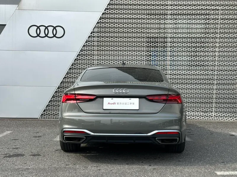 Audi A5 2023 Sportback 40 TFSI quattro Deluxe Dynamic exterior photo 5 Audi A5 2023 Sportback 40 TFSI quattro Deluxe Dynamic exterior photo 5