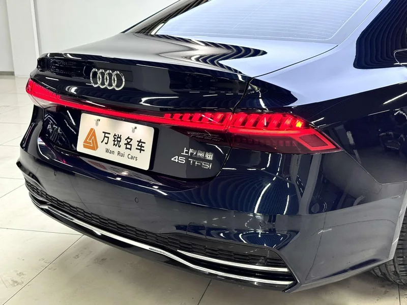 Audi A7L 2024 45 TFSI S-line Conjunto de cristal de flujo de construcción de sueños exterior foto 7 Audi A7L 2024 45 TFSI S-line Conjunto de cristal de flujo de construcción de sueños exterior foto 7