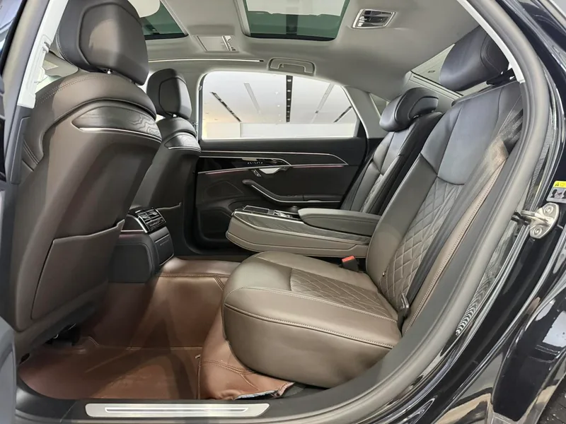 Audi A8 2024 A8L 50 TFSI quattro Selection interior photo 12 Audi A8 2024 A8L 50 TFSI quattro Selection interior photo 12