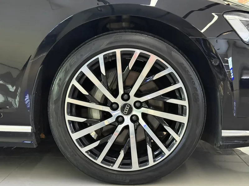 Audi A8 2024 A8L 50 TFSI quattro Selection interior photo 17 Audi A8 2024 A8L 50 TFSI quattro Selection interior photo 17