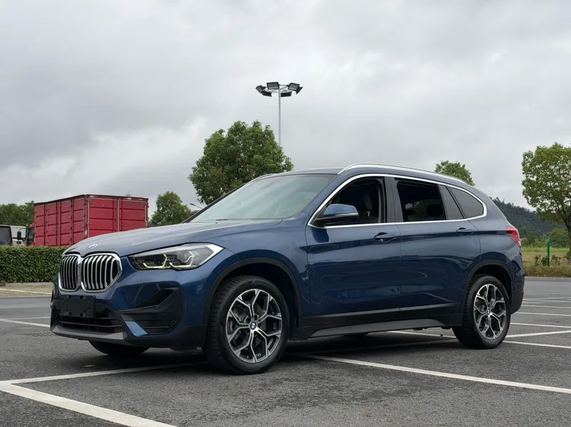 BMW X1 2020 sDrive25Li Leading Type exterior photo 1 BMW X1 2020 sDrive25Li Leading Type exterior photo 1