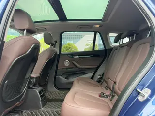 BMW X1 2020 sDrive25Li Leading Type interior photo 8 BMW X1 2020 sDrive25Li Leading Type interior photo 8