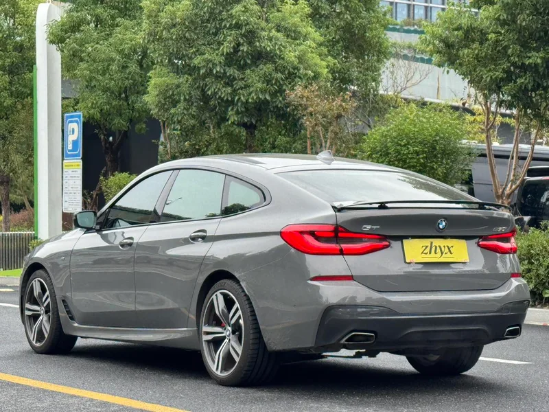 BMW 6 Series GT 2022 630i M Conjunto deportivo exterior foto 5 BMW 6 Series GT 2022 630i M Conjunto deportivo exterior foto 5