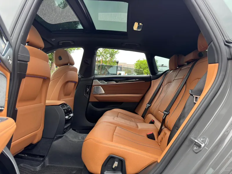 BMW 6 Series GT 2022 630i M Conjunto deportivo interior foto 10 BMW 6 Series GT 2022 630i M Conjunto deportivo interior foto 10