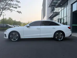 Audi A4L 2022 40 TFSI Fashion dynamic type interior photo 15 Audi A4L 2022 40 TFSI Fashion dynamic type interior photo 15