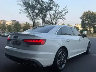 Audi A4L 2022 40 TFSI Fashion dynamic type interior photo 16 Audi A4L 2022 40 TFSI Fashion dynamic type interior photo 16