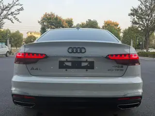 Audi A4L 2022 40 TFSI Fashion dynamic type interior photo 17 Audi A4L 2022 40 TFSI Fashion dynamic type interior photo 17