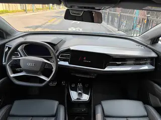 Audi Q4 e-tron 2024 40 e-tron Edición Creativa interior foto 11 Audi Q4 e-tron 2024 40 e-tron Edición Creativa interior foto 11
