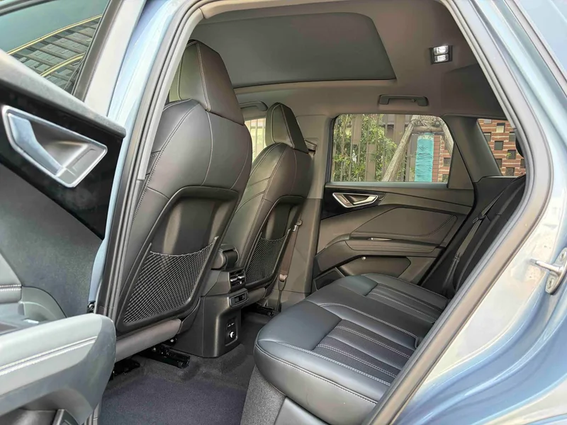 Audi Q4 e-tron 2024 40 e-tron Edición Creativa interior foto 14 Audi Q4 e-tron 2024 40 e-tron Edición Creativa interior foto 14