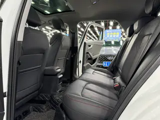 Audi Q2L 2022 35 TFSI Tipo dinámico agresivo interior foto 8 Audi Q2L 2022 35 TFSI Tipo dinámico agresivo interior foto 8