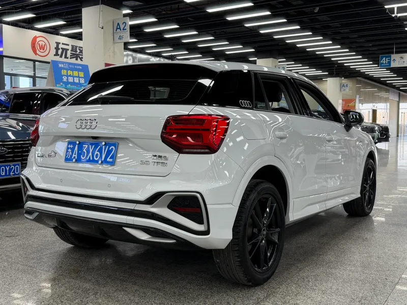 Audi Q2L 2022 35 TFSI Tipo dinámico agresivo interior foto 9 Audi Q2L 2022 35 TFSI Tipo dinámico agresivo interior foto 9