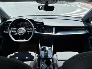 Audi A3 2023 Restyling Sportback 35 TFSI Fashion Sport interior photo 14 Audi A3 2023 Restyling Sportback 35 TFSI Fashion Sport interior photo 14