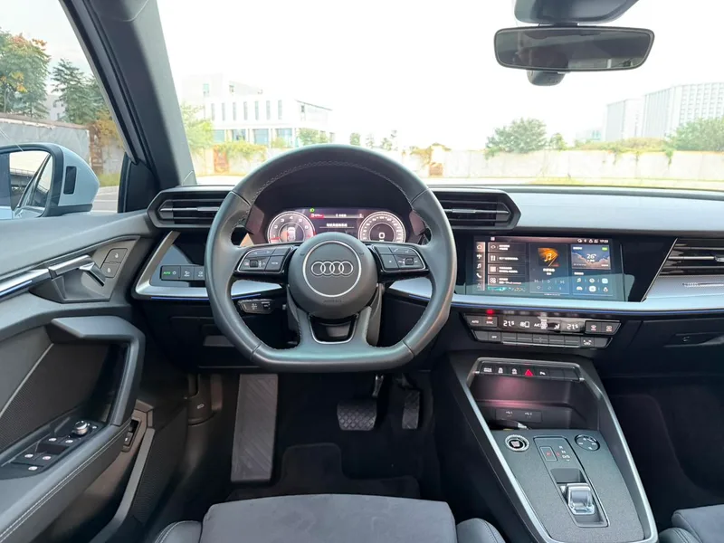 Audi A3 2022 Sportback 35 TFSI Deportes de lujo exterior foto 8 Audi A3 2022 Sportback 35 TFSI Deportes de lujo exterior foto 8