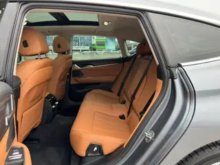 BMW 6 Series GT 2022 630i Set de diseño de lujo interior foto 16 BMW 6 Series GT 2022 630i Set de diseño de lujo interior foto 16