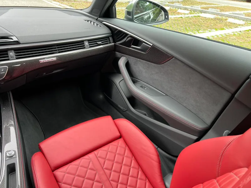 Audi S4 2024 Limousine 3.0TFSI interior photo 13 Audi S4 2024 Limousine 3.0TFSI interior photo 13