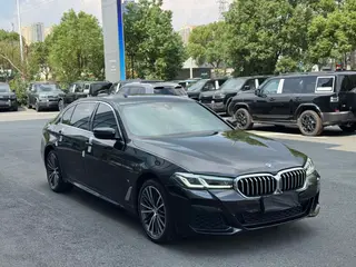 BMW 5 Series 2023 530Li Leading Type M Sports suit exterior photo 3 BMW 5 Series 2023 530Li Leading Type M Sports suit exterior photo 3
