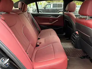 BMW 5 Series 2023 530Li Leading Type M Sports suit interior photo 12 BMW 5 Series 2023 530Li Leading Type M Sports suit interior photo 12