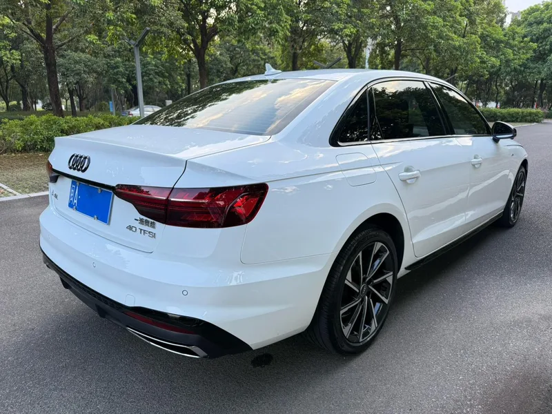 Audi A4L 2023 40 TFSI Deluxe dinámico exterior foto 5 Audi A4L 2023 40 TFSI Deluxe dinámico exterior foto 5