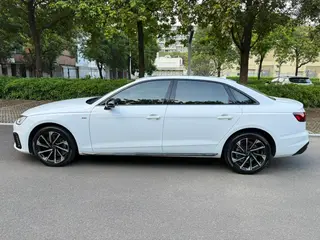 Audi A4L 2023 40 TFSI Deluxe dinámico exterior foto 7 Audi A4L 2023 40 TFSI Deluxe dinámico exterior foto 7
