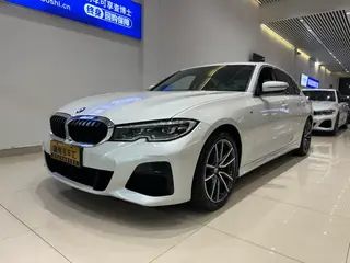 BMW 3 Series 2022 Reforma 325Li M Conjunto deportivo exterior foto 1 BMW 3 Series 2022 Reforma 325Li M Conjunto deportivo exterior foto 1