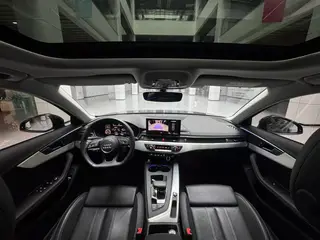Audi A4L 2022 40 TFSI Deluxe dinámico interior foto 15 Audi A4L 2022 40 TFSI Deluxe dinámico interior foto 15