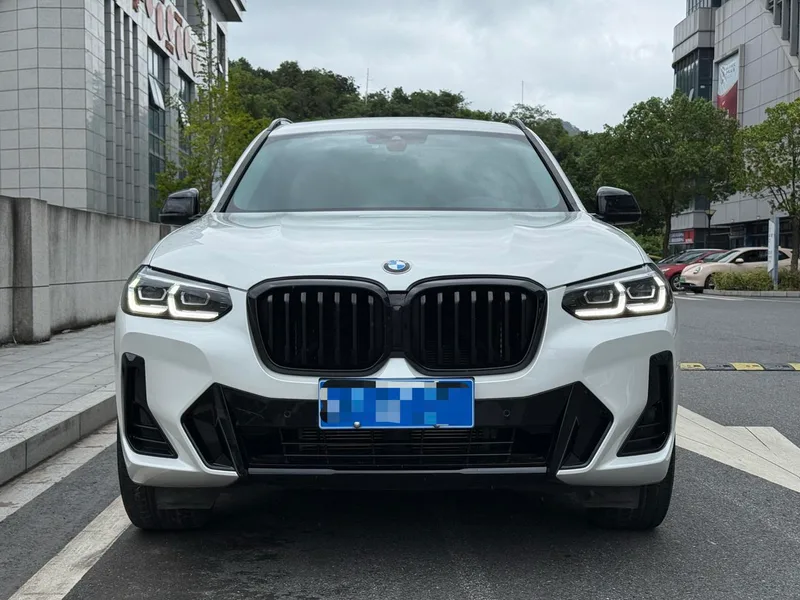 BMW X3 2022 xDrive30i Leading Type M Obsidian Night Suit exterior photo 2 BMW X3 2022 xDrive30i Leading Type M Obsidian Night Suit exterior photo 2