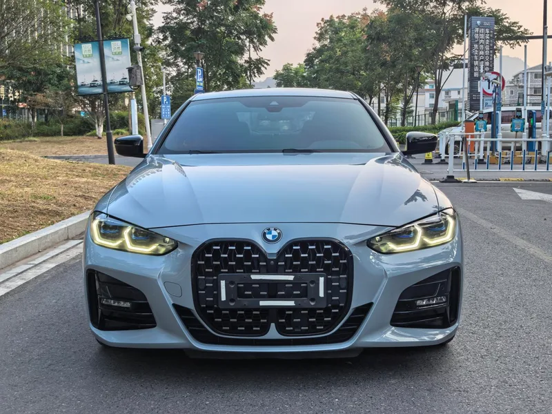 BMW 4 Series 2022 Restyling 425i M Sports Night Suit exterior photo 2