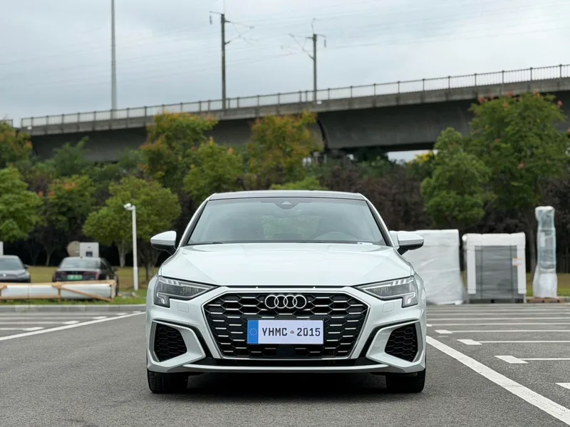 Audi A3 2024 Sportback 35 TFSI Fashion Sport exterior photo 2 Audi A3 2024 Sportback 35 TFSI Fashion Sport exterior photo 2