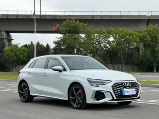 Audi A3 2024 Sportback 35 TFSI Fashion Sport exterior photo 3 Audi A3 2024 Sportback 35 TFSI Fashion Sport exterior photo 3