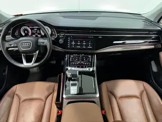 Audi Q7 2023 45 TFSI quattro S line Sportif intérieur photo 15 Audi Q7 2023 45 TFSI quattro S line Sportif intérieur photo 15