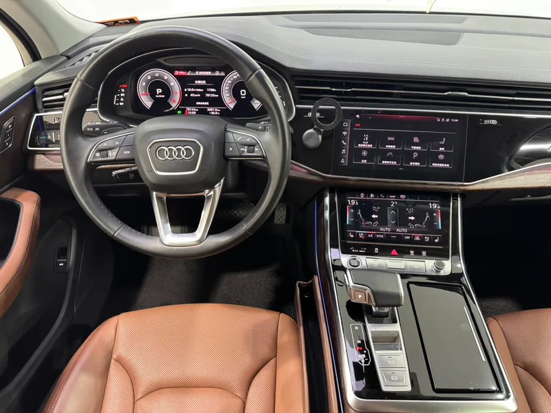 Audi Q7 2023 45 TFSI quattro S line Sportif intérieur photo 16 Audi Q7 2023 45 TFSI quattro S line Sportif intérieur photo 16
