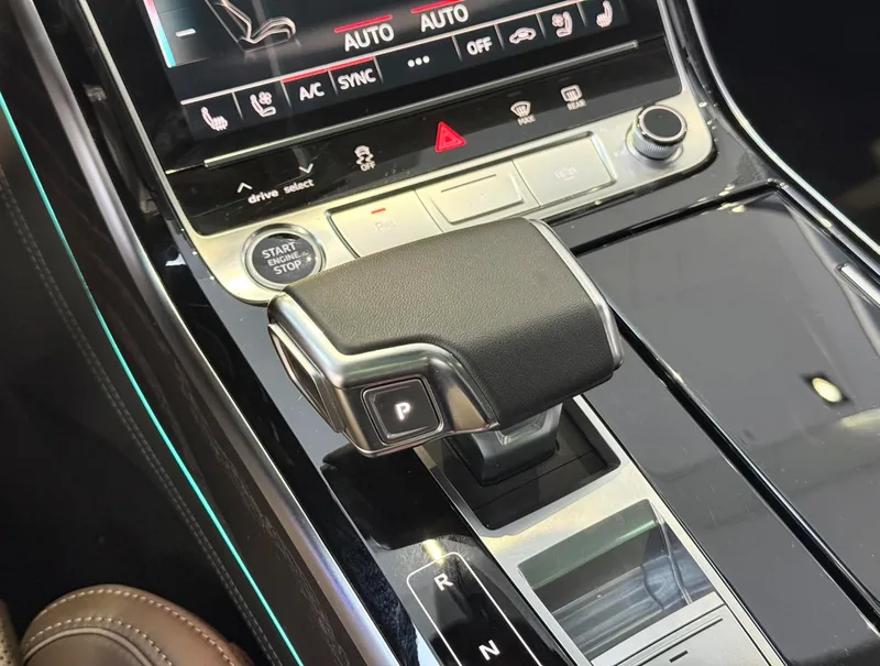 Audi A8 2024 A8L 50 TFSI quattro Selection exterior photo 8 Audi A8 2024 A8L 50 TFSI quattro Selection exterior photo 8