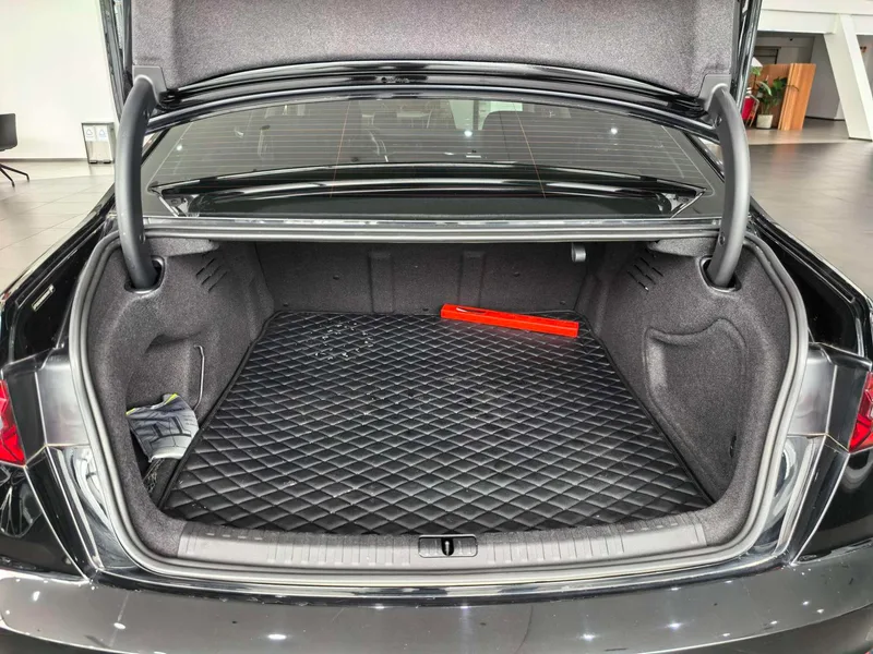 Audi A6L 2023 Restyling 45 TFSI Zhenxuan Zhiya Type interior photo 12 Audi A6L 2023 Restyling 45 TFSI Zhenxuan Zhiya Type interior photo 12