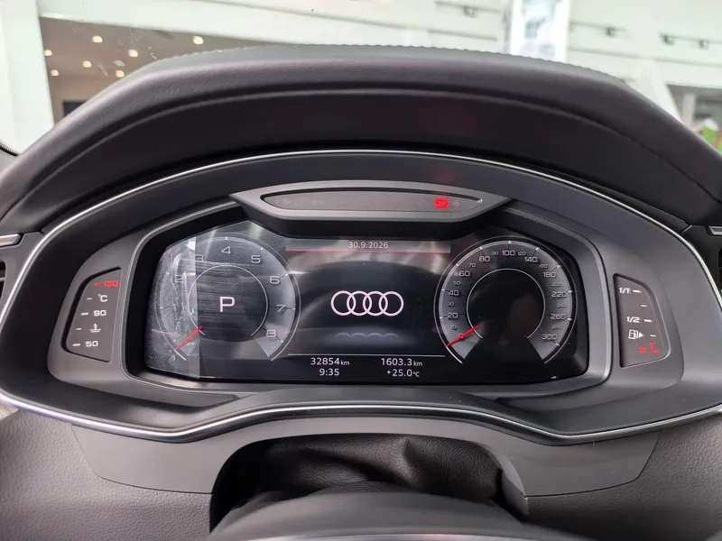 Audi A6L 2023 Restyling 45 TFSI Zhenxuan Zhiya Type interior photo 14 Audi A6L 2023 Restyling 45 TFSI Zhenxuan Zhiya Type interior photo 14