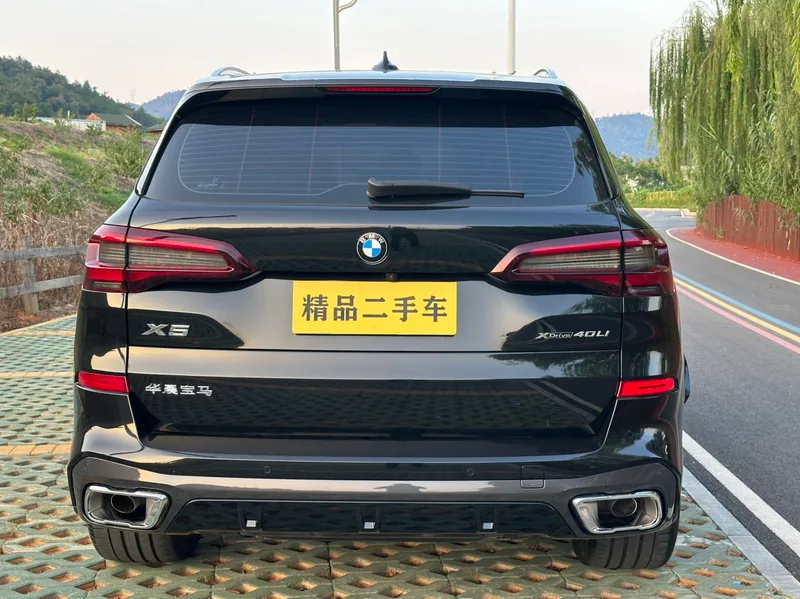 BMW X5 2022 xDrive 40Li M Sports suit interior photo 18 BMW X5 2022 xDrive 40Li M Sports suit interior photo 18