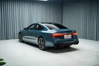 Audi A7L 2022 55 TFSI quattro S-line edition executive See Edition interior photo 8 Audi A7L 2022 55 TFSI quattro S-line edition executive See Edition interior photo 8