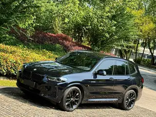 BMW X3 2023 xDrive30i Премиум-класса M Ночной костюм