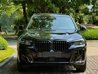 BMW X3 2023 xDrive30i Type de luxe M Ensemble de nuit Yao extérieur photo 2 BMW X3 2023 xDrive30i Type de luxe M Ensemble de nuit Yao extérieur photo 2