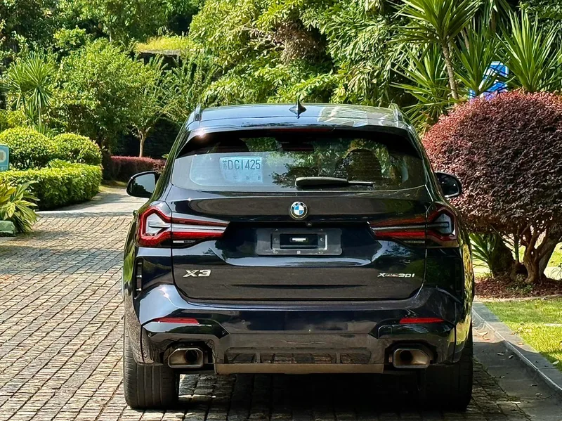 BMW X3 2023 xDrive30i Type de luxe M Ensemble de nuit Yao extérieur photo 5 BMW X3 2023 xDrive30i Type de luxe M Ensemble de nuit Yao extérieur photo 5