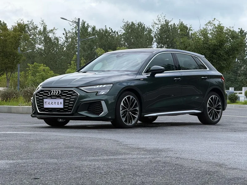 Audi A3 2024 Sportback 35 TFSI Fashion Sport exterior photo 1 Audi A3 2024 Sportback 35 TFSI Fashion Sport exterior photo 1