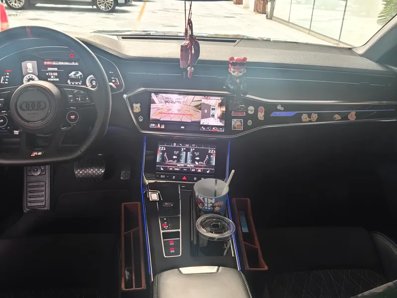 Audi A7L 2022 55 TFSI quattro S-line edition one Pilot version interior photo 9 Audi A7L 2022 55 TFSI quattro S-line edition one Pilot version interior photo 9