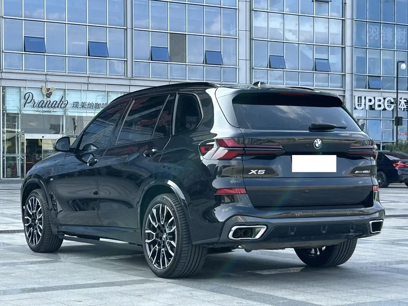 BMW X5 2023 xDrive40Li M Traje nocturno deportivo Yao exterior foto 5 BMW X5 2023 xDrive40Li M Traje nocturno deportivo Yao exterior foto 5