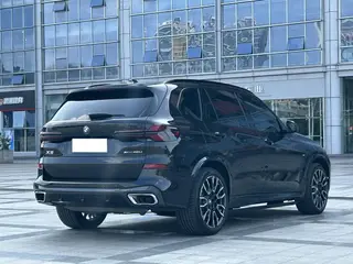 BMW X5 2023 xDrive40Li M Traje nocturno deportivo Yao exterior foto 7 BMW X5 2023 xDrive40Li M Traje nocturno deportivo Yao exterior foto 7