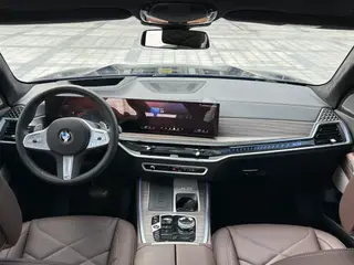BMW X5 2023 xDrive40Li M Traje nocturno deportivo Yao exterior foto 9 BMW X5 2023 xDrive40Li M Traje nocturno deportivo Yao exterior foto 9