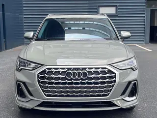 Audi Q3 2024 40 TFSI Fashion dynamic type exterior photo 2