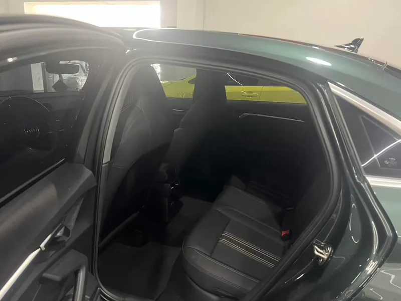Audi A3 2023 Restyling A3L Limousine 35 TFSI Fashion Sport interior photo 6 Audi A3 2023 Restyling A3L Limousine 35 TFSI Fashion Sport interior photo 6